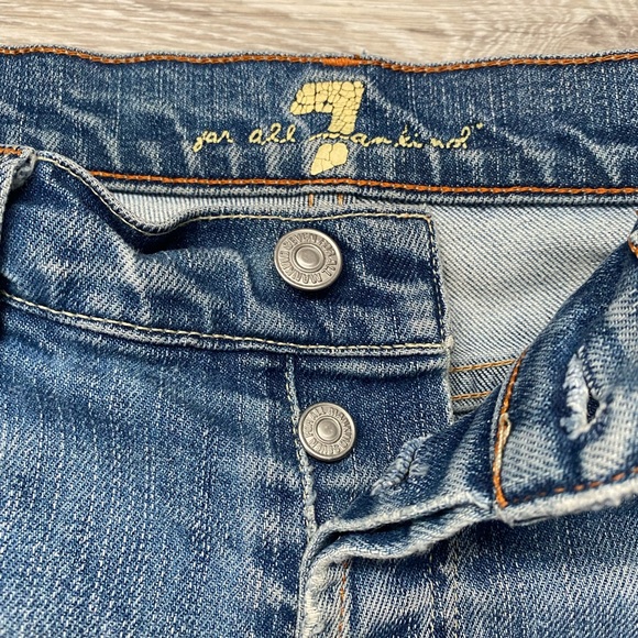 7 For All Mankind Boy Cut Faded Blue Jeans Size 26 - Picture 8 of 12